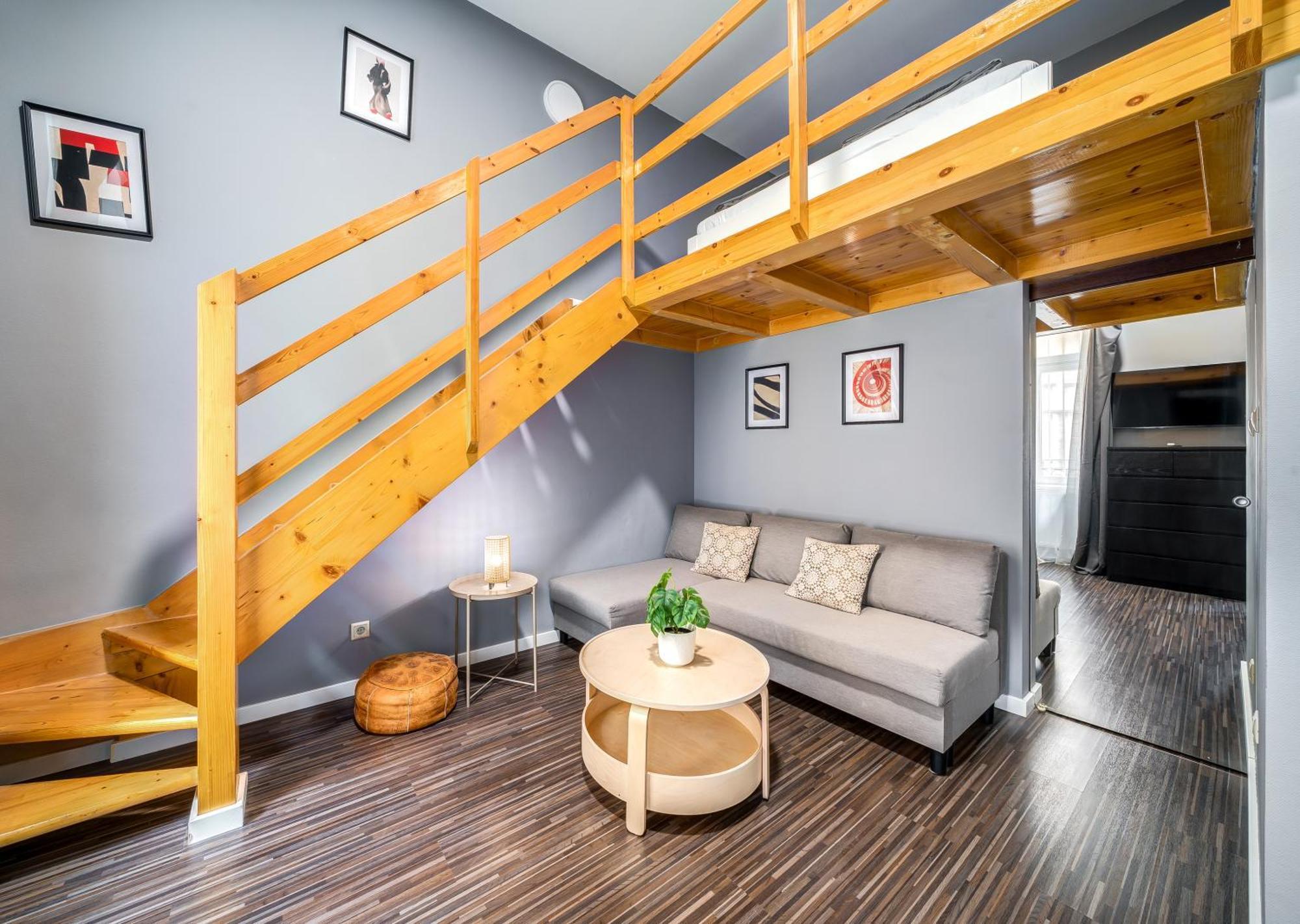Oktogon Four Residence Budapest Bagian luar foto